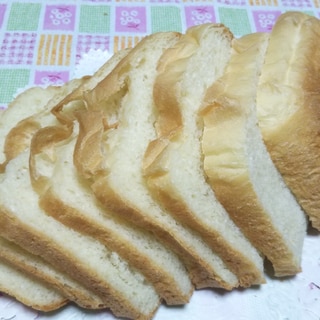 バターたっぷりプロテイン入り食パン☆